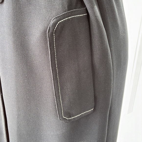 Navy Vest with white outline - Picture 4 of 6